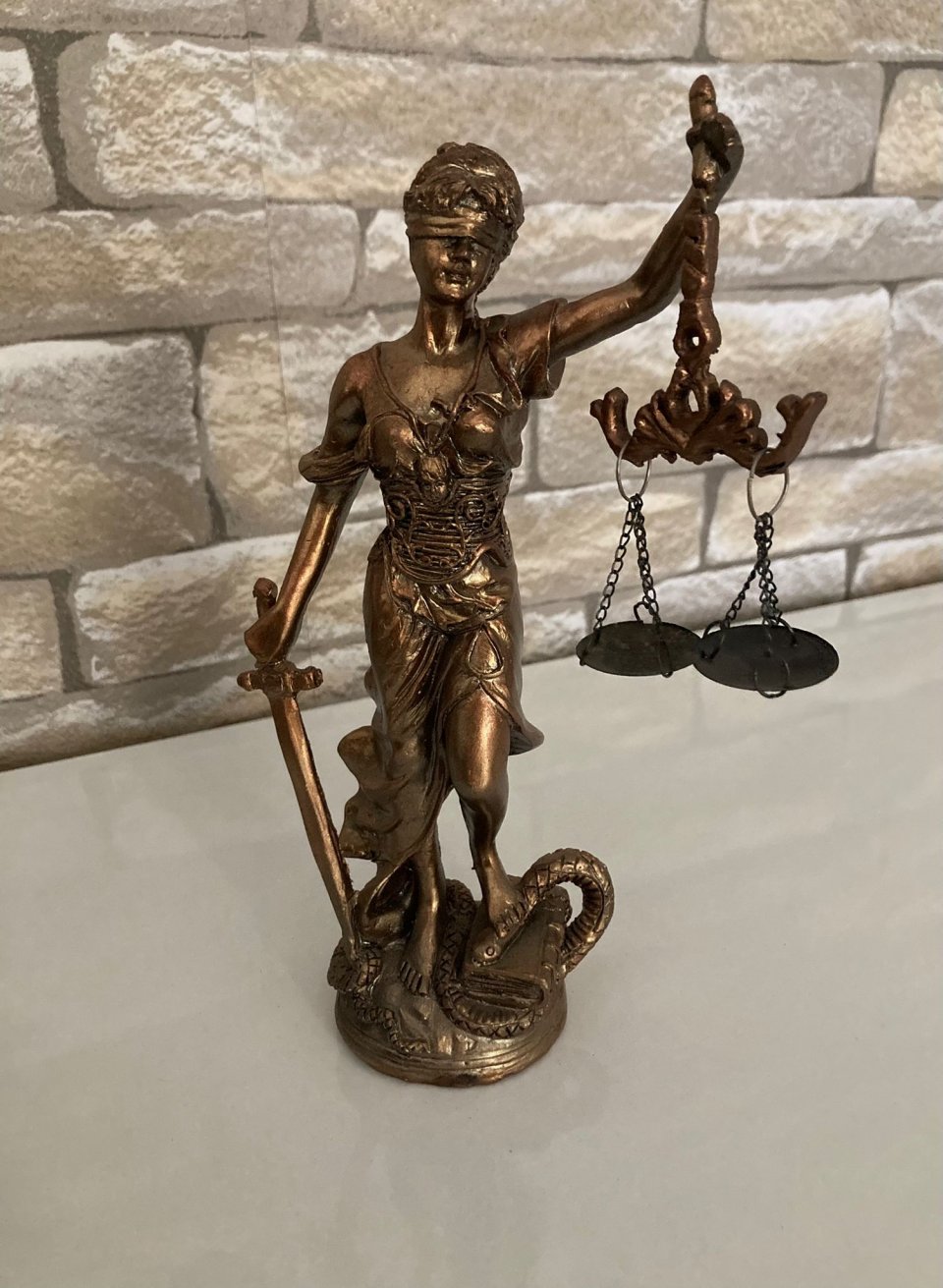 DANIŞTAY,İŞVEREN TARAFINDAN BİLDİRİLEN 'AHLAK VE İYİ NİYET' İŞTEN AYRILIŞ KODUNA İLİŞKİN DÜZENLEMEYİ İPTAL ETTİ